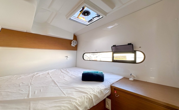 1_excess-11-ez-ukutu-083cd465-7 Superyachts For Sale and Charter 1uk.com - Superyachts For Sale